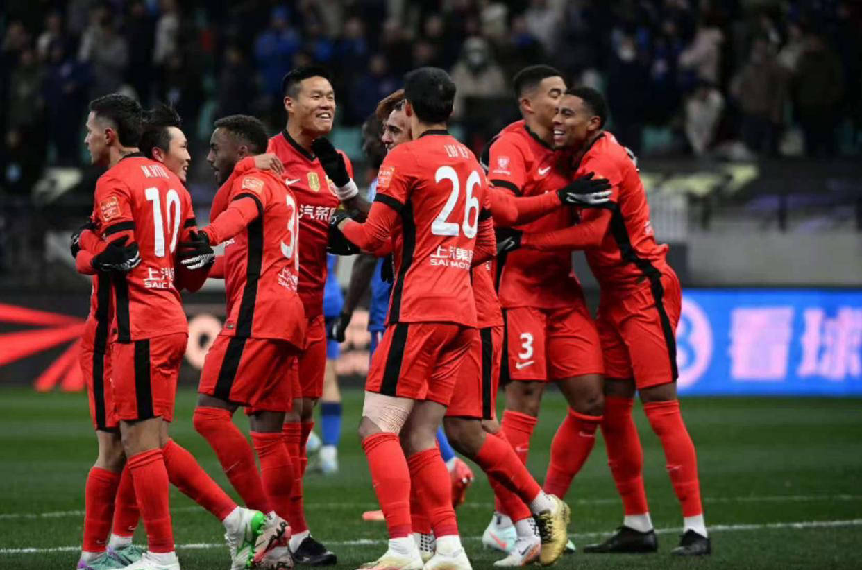 米乐m6体育官网-中超联赛擂台赛：广州恒大对阵上海上港，决战一触即发的简单介绍